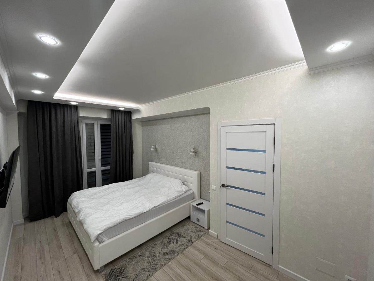 Dendrarium Park Apartment キシナウ エクステリア 写真